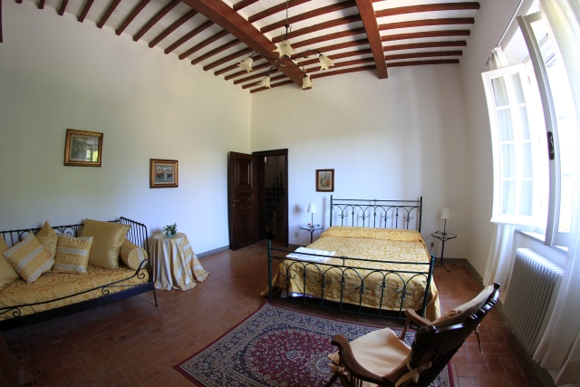 Primula bedroom (Second floor)